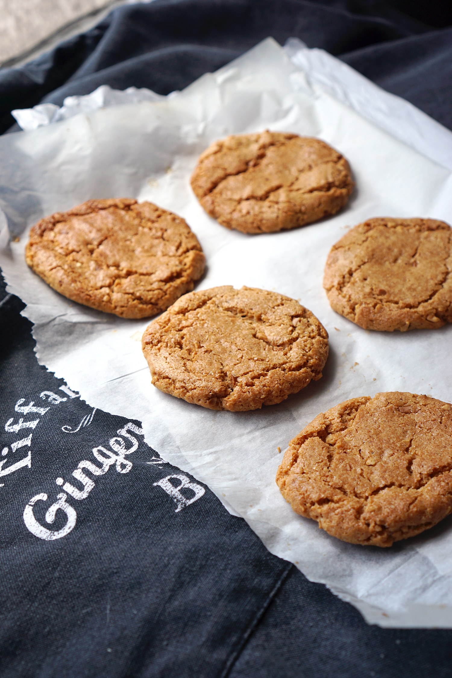 RECIPE: gluten free low flour peanut butter cookies made with Morrisons 100% peanut butter and Doves Farm gluten free self-raising flour | Gluten free recipes | Gluten free baking | Recipe by Kimi Eats Gluten Free